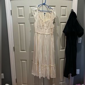 Old navy maxi dress never worn